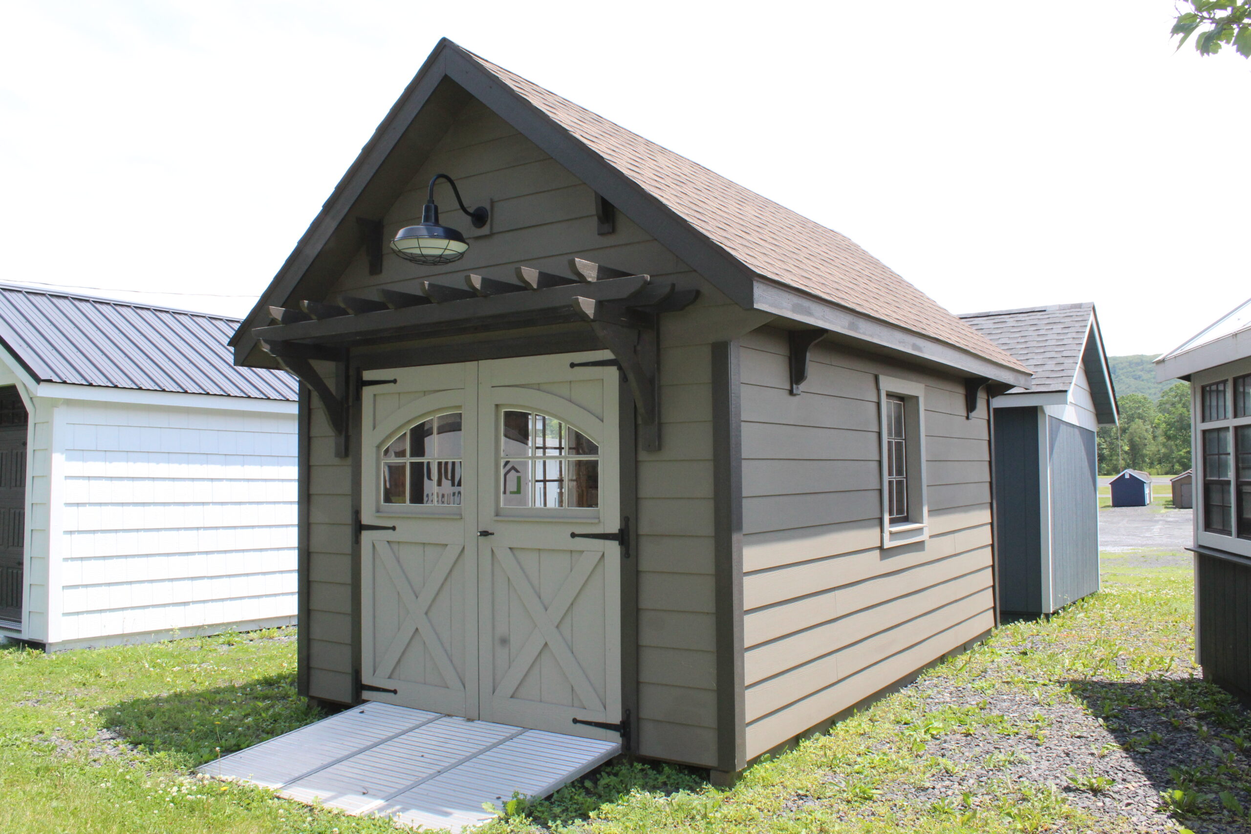 10×16 Colonial Garden with James Hardie Lap Siding