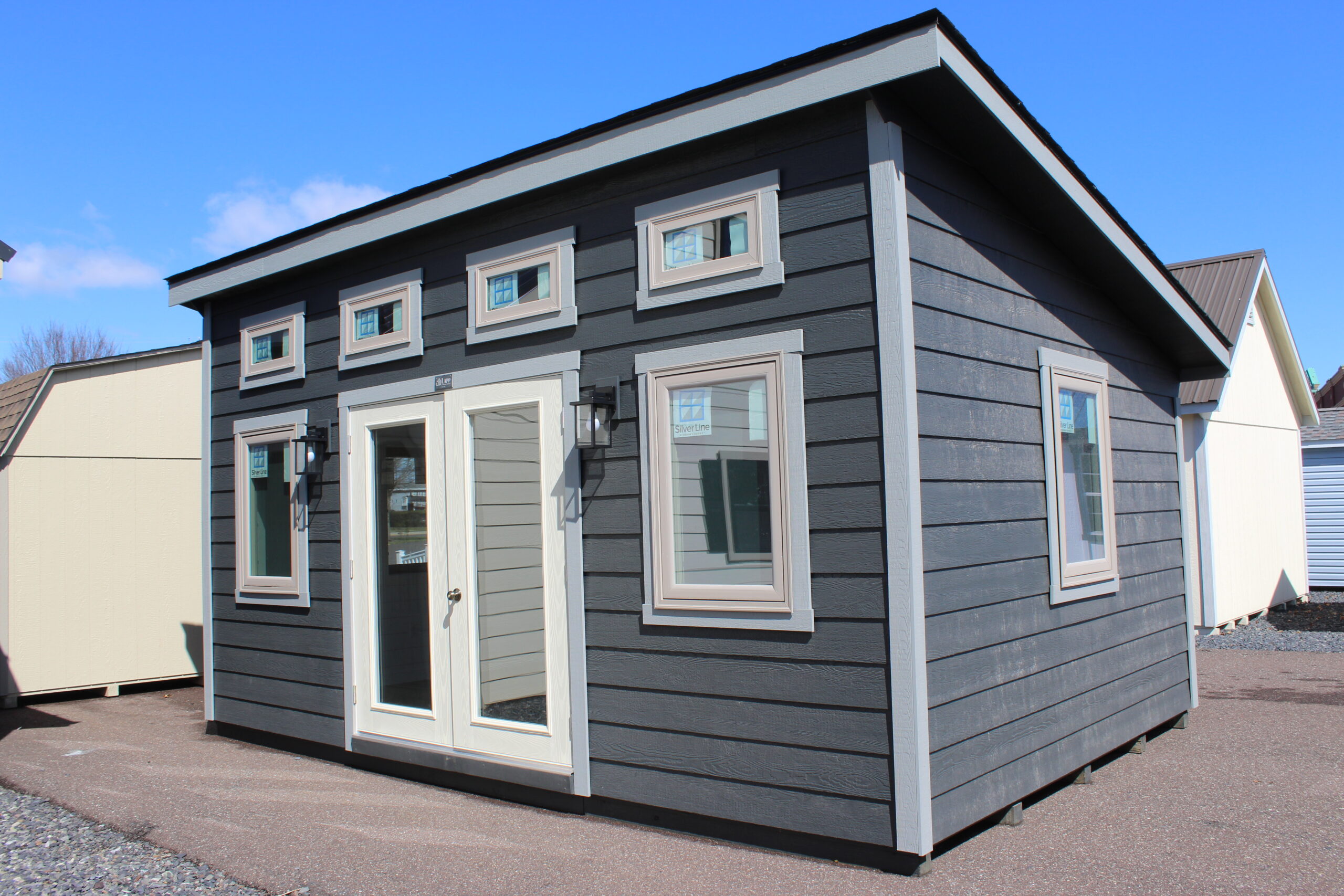 12×18 Studio with Lap Siding