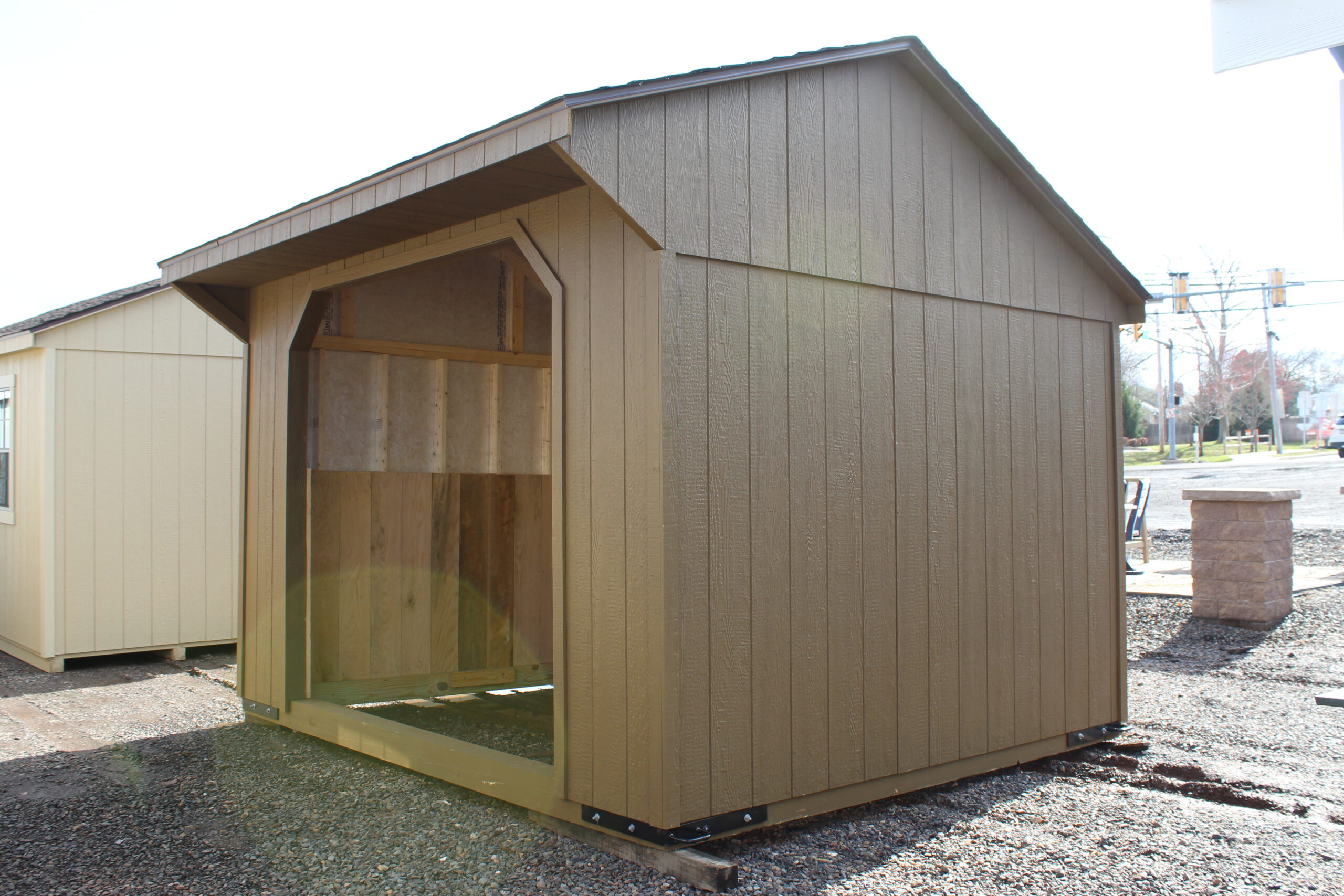 10×12 Horse Run-In Shed with SmartTec Siding