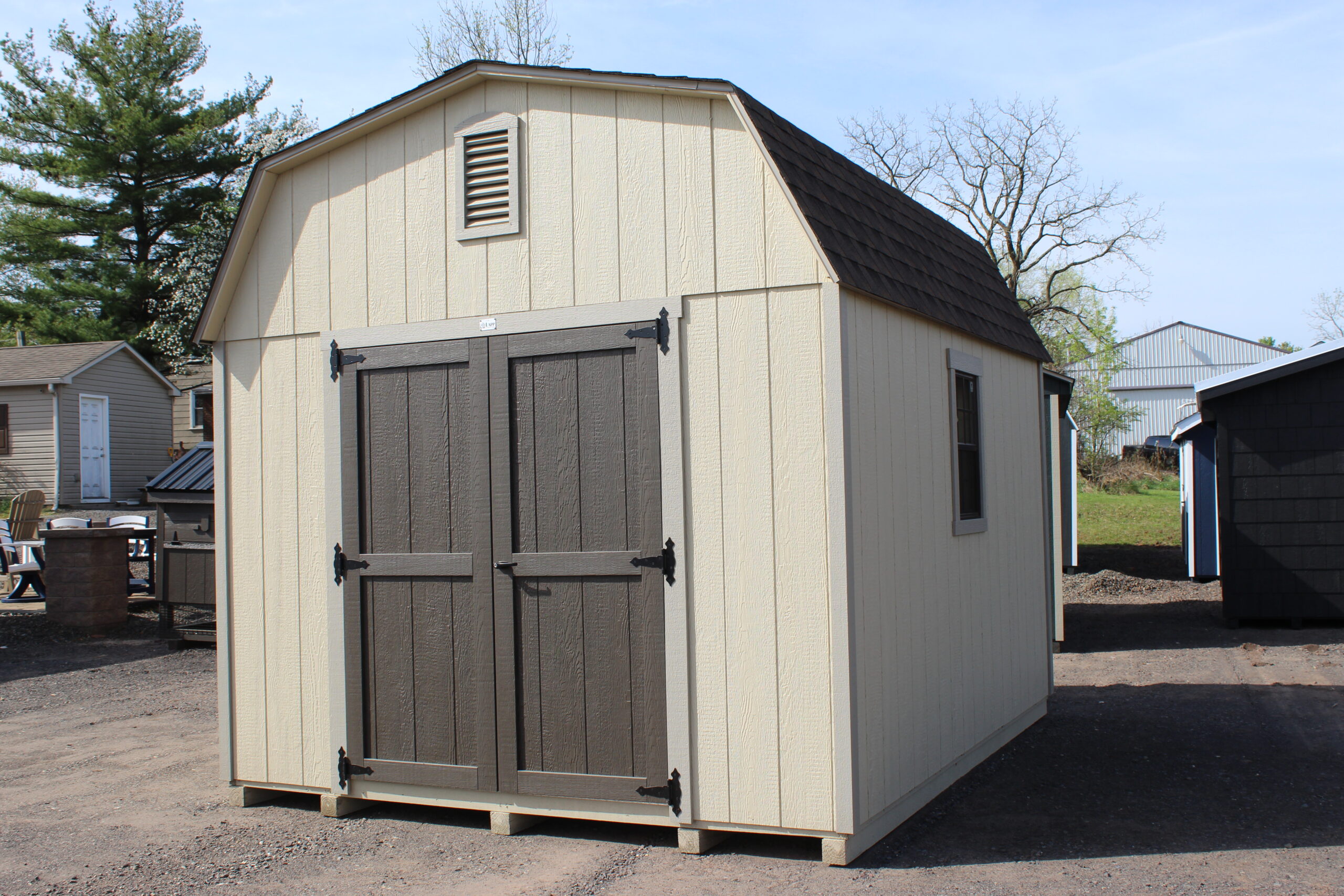 10×12 High Barn with SmartTec Siding