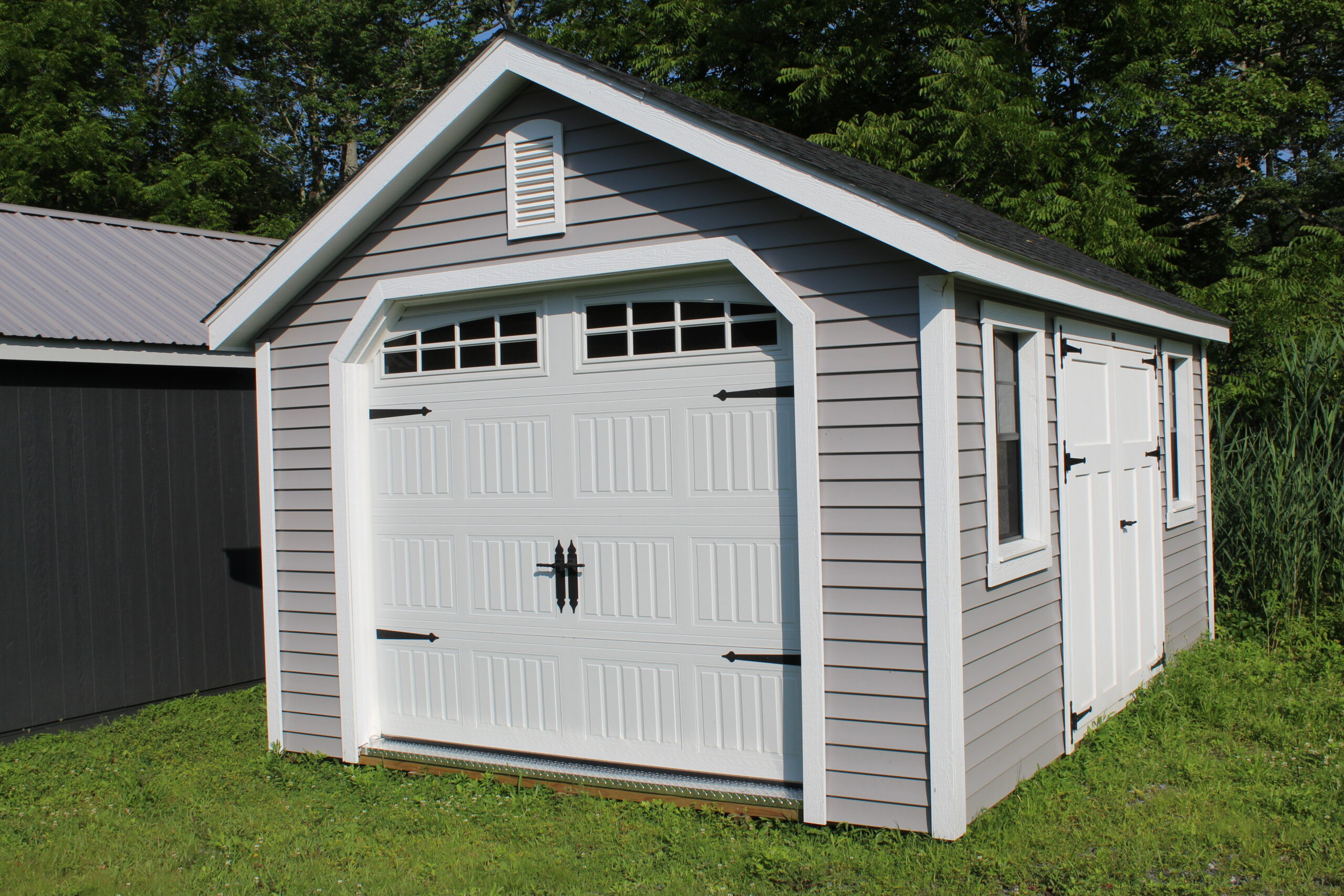 12×16 Garden Garage with Vinyl Siding